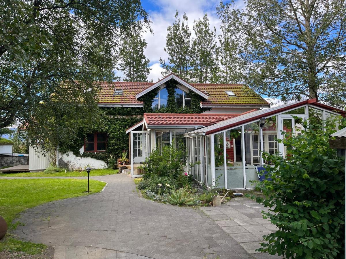 Árbakki Farmhouse Lodge Reykholt  Exterior foto